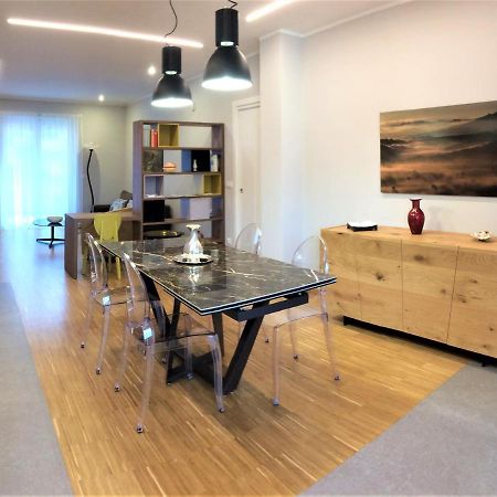 Residenza La Vedetta Appartement Alba  Buitenkant foto