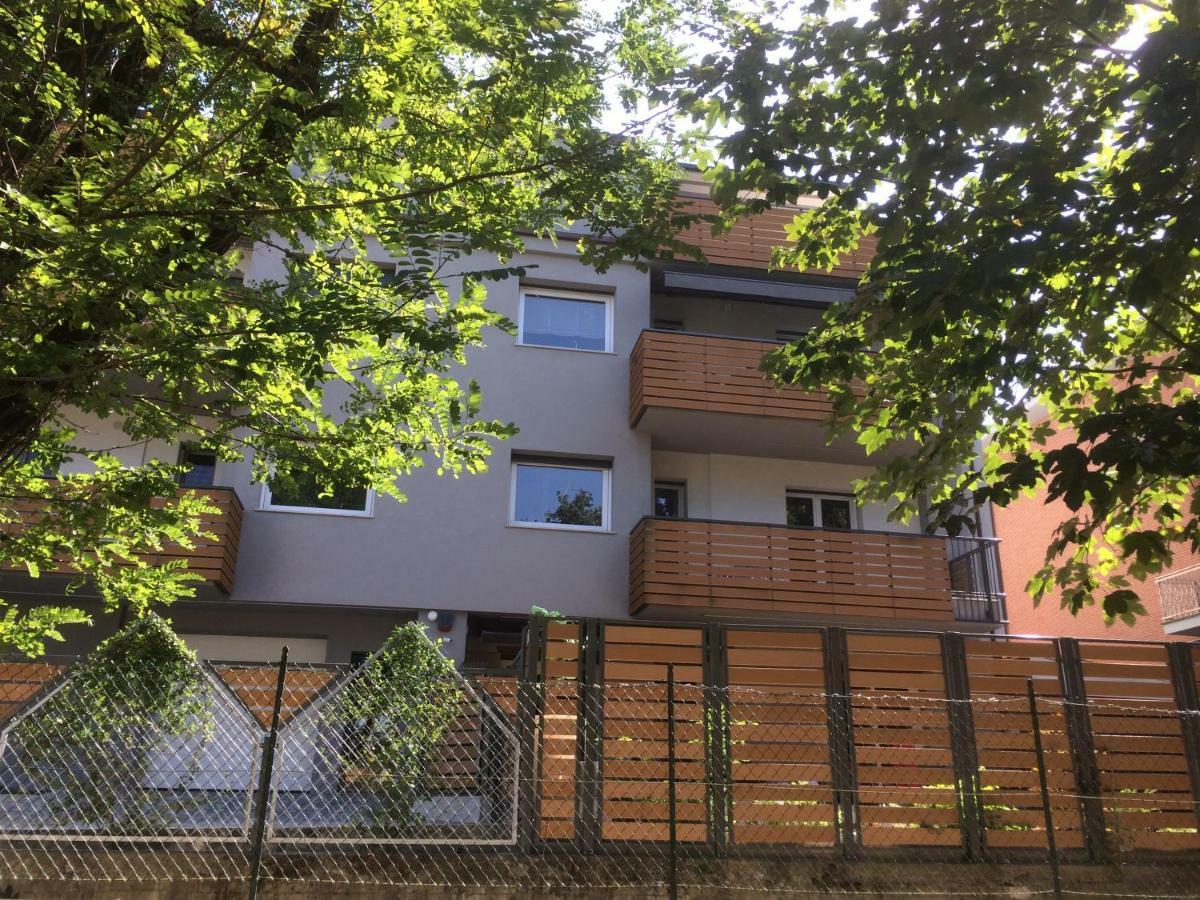 Residenza La Vedetta Appartement Alba  Buitenkant foto