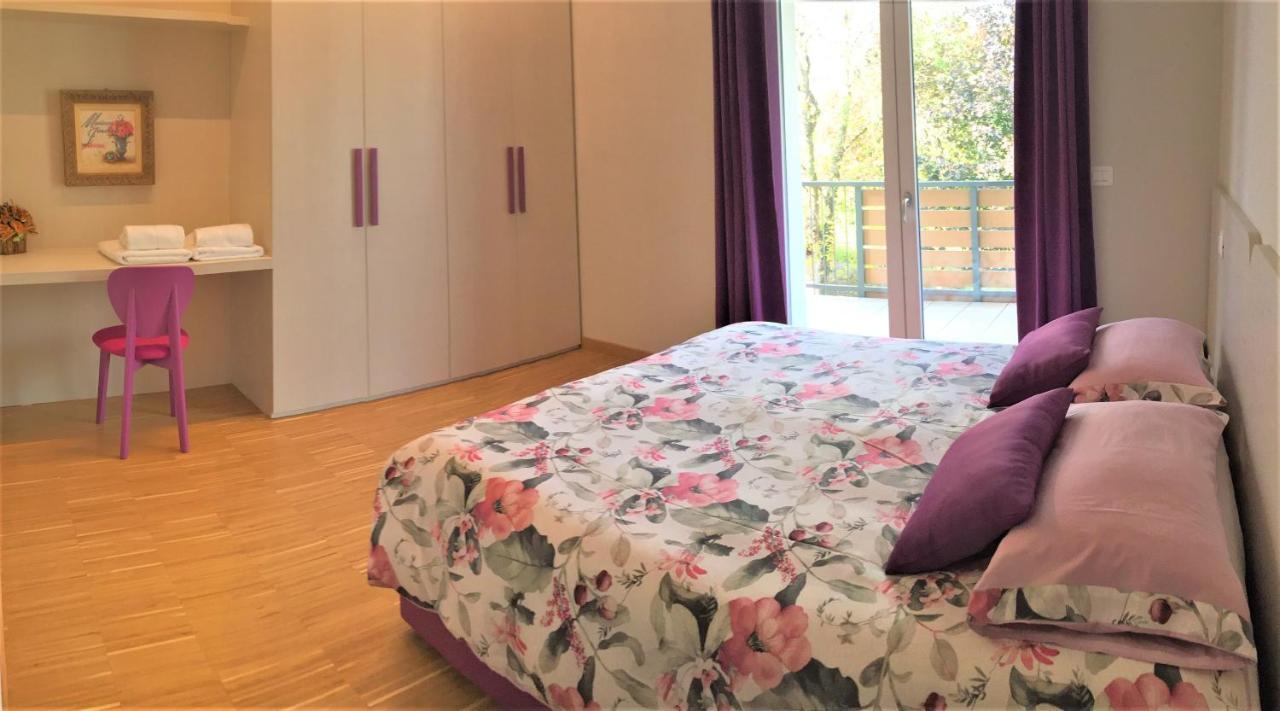 Residenza La Vedetta Appartement Alba  Buitenkant foto